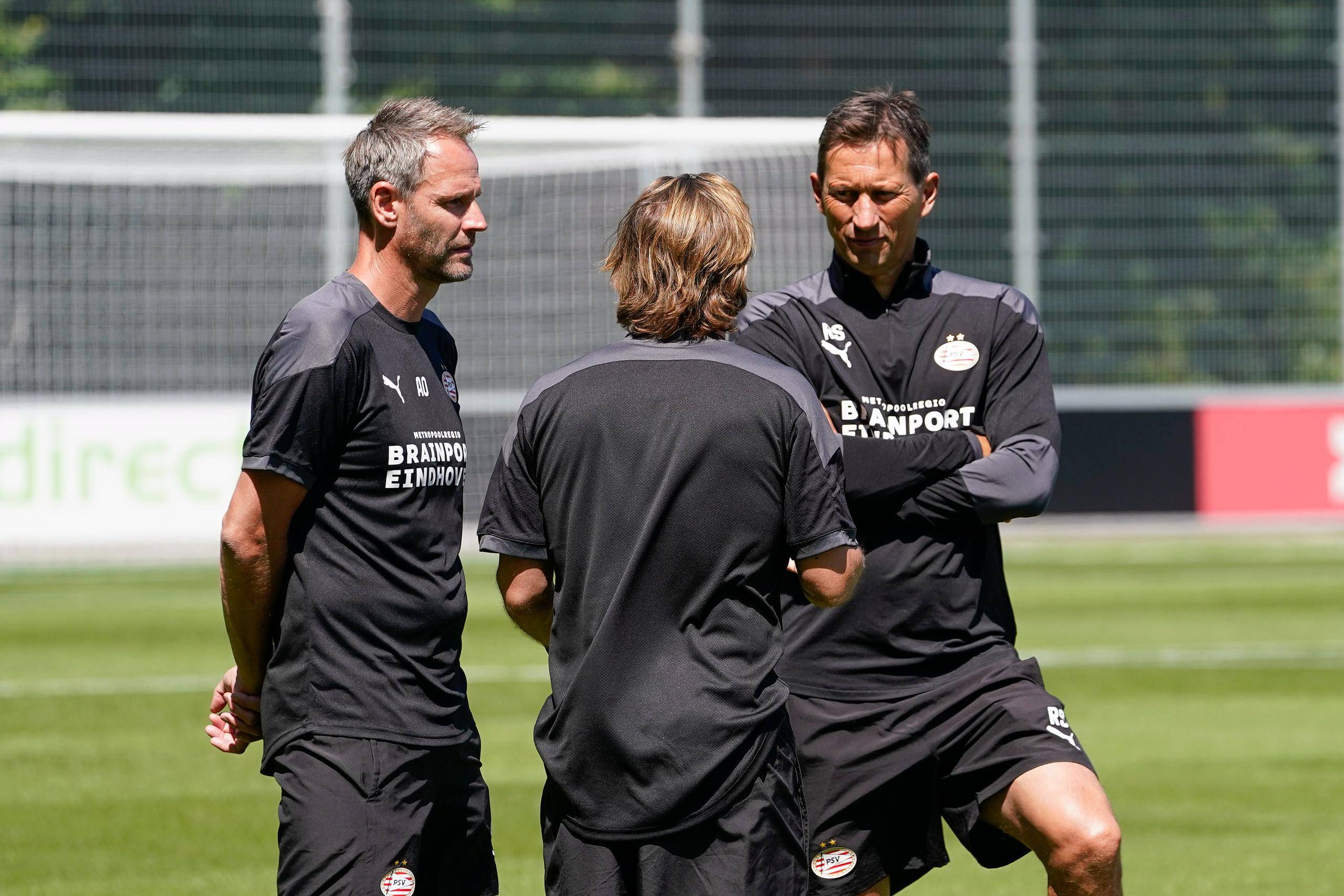 kaiyun 官网-包含窗口期荷甲传出新动向，芝加哥公牛止住颓势，管理层表态：质疑声仍在，训练强度明显提升的词条