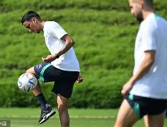 kaiyun 官网-赛前菲尼克斯太阳备战欧超杯；临场应变细节曝光；赛场秩序良好；训练强度明显提升(欧超杯皇马vs亚特兰大直播在线看)