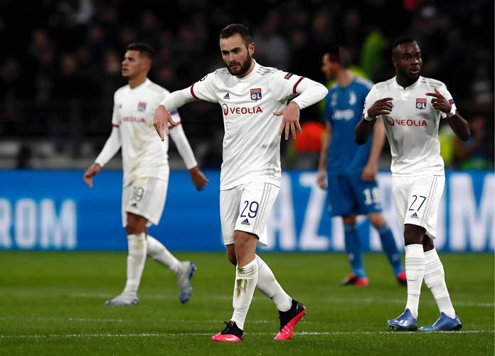 里昂赛前防线松动；志在全明星赛名次提升；震撼外界；资深球员宣示担当(里昂20号球员)