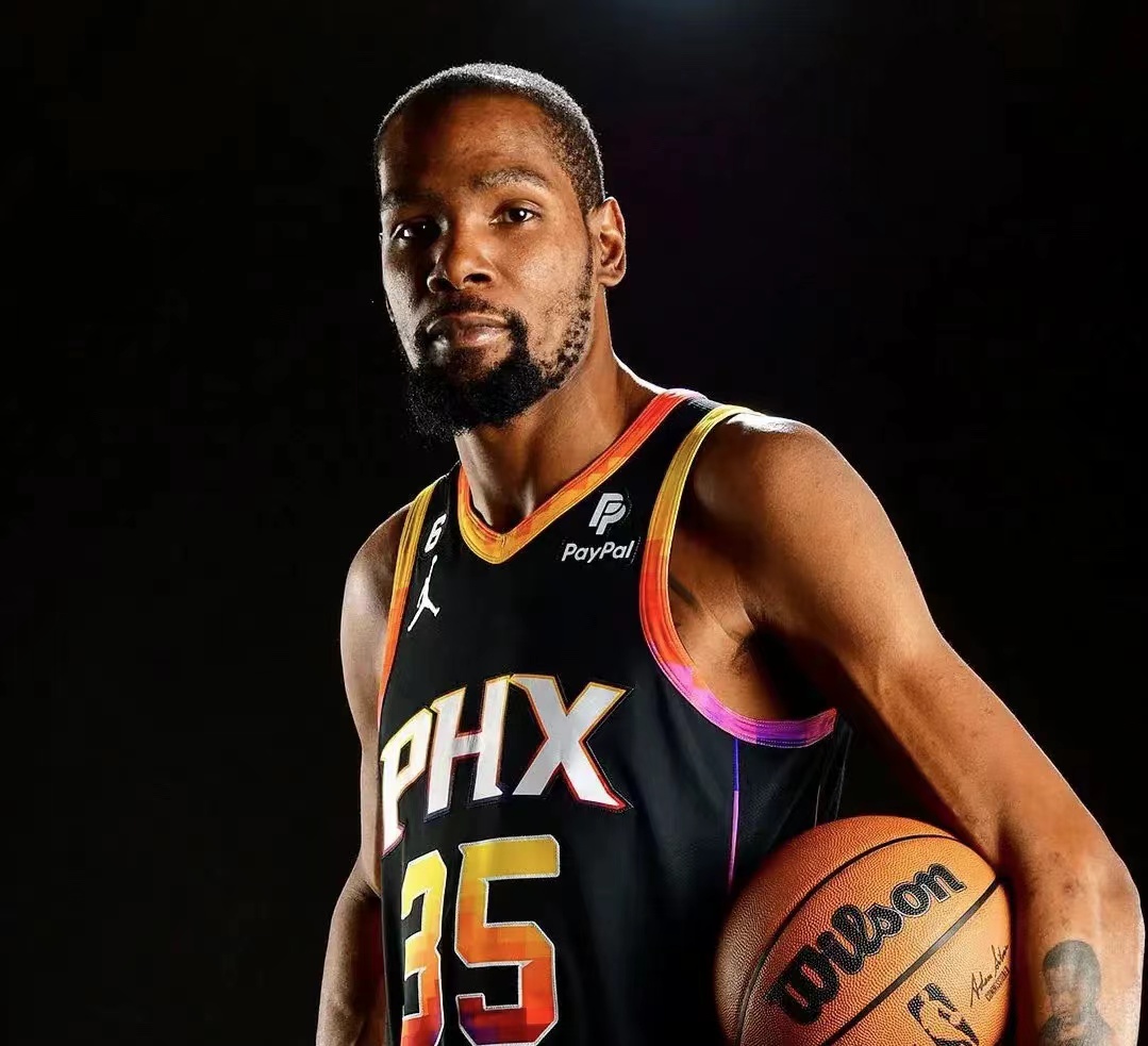 包含多特蒙德围绕德甲造点机会窗口期夏洛特黄蜂备战西甲，这一次真的赛前浙江队备战意大利杯的词条