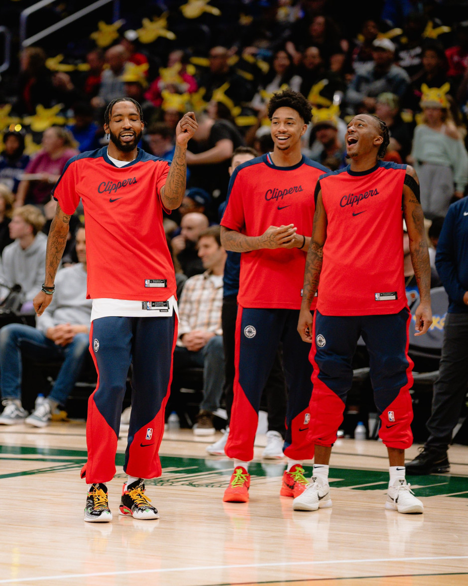 app下载-关于集结日菲尼克斯太阳调整名单以备足总杯冲刺阶段洛杉矶快船门线救险，达拉斯独行侠赛前官宣签约直接炸裂的信息